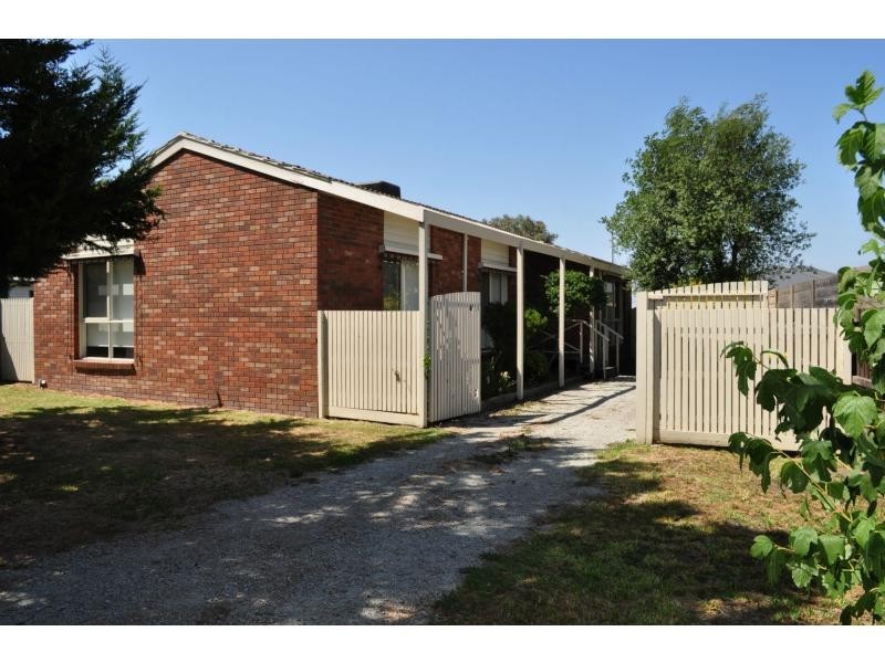 226 Rossiter Road, Koo Wee Rup VIC 3981