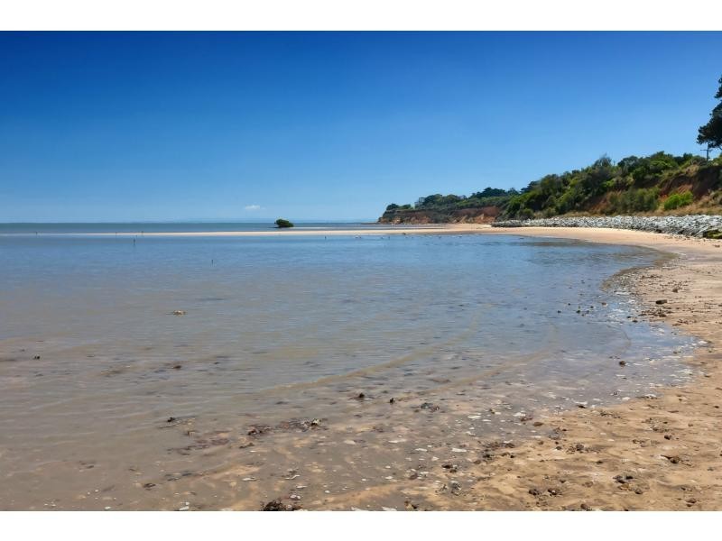 28 Foreshore Road, Jam Jerrup VIC 3984