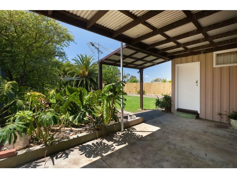 28 Foreshore Road, Jam Jerrup VIC 3984