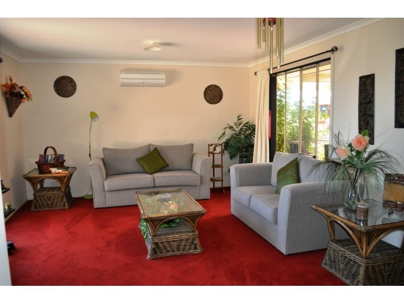 60 Bailey Boulevard, Koo Wee Rup VIC 3981