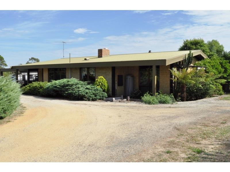 36 Hewson Street, Nyora VIC 3987