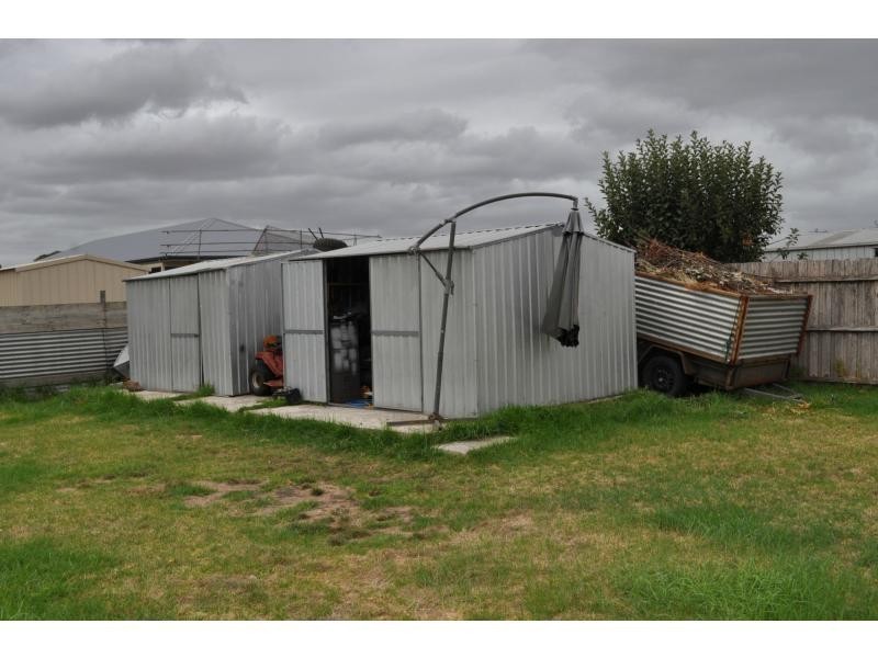 30 Station Street, Lang Lang VIC 3984