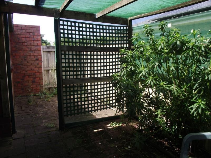 1/15 John Street, Koo Wee Rup VIC 3981