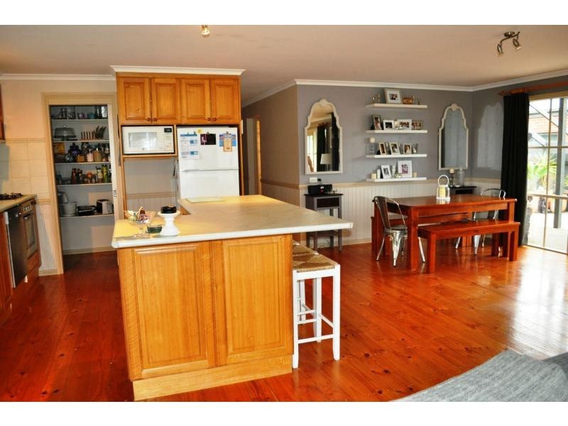 4 Tankerton Street, Lang Lang VIC 3984