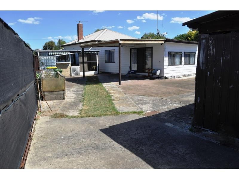 2 Whitstable Street, Lang Lang VIC 3984