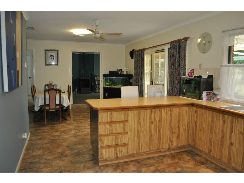 56 Hatchs Road, Nyora VIC 3987