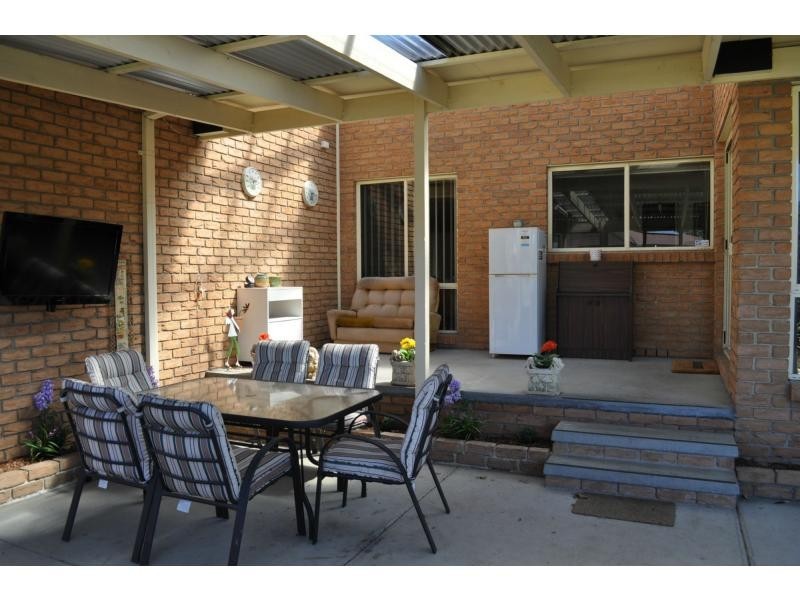 25 Grange Court, Koo Wee Rup VIC 3981