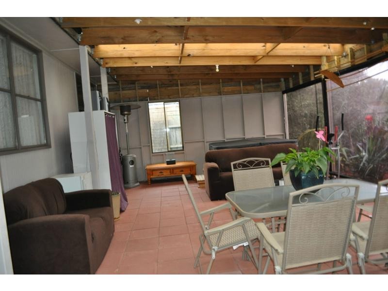 27 Henry Street, Koo Wee Rup VIC 3981