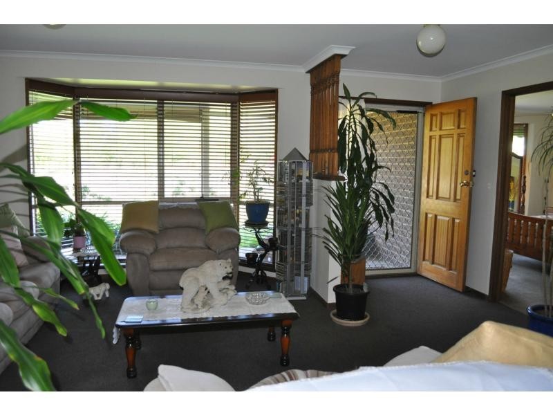 12 Grayden Street, Nyora VIC 3987