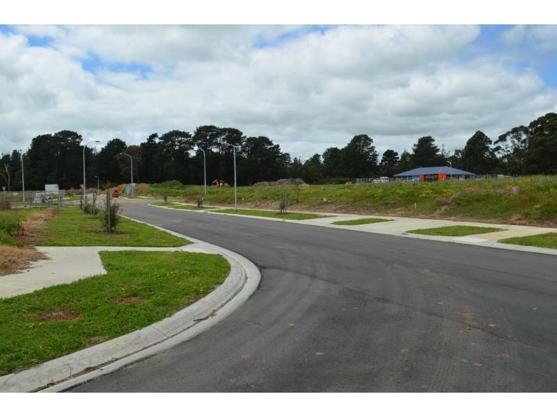 L00 Whitehill Estate, Lang Lang VIC 3984