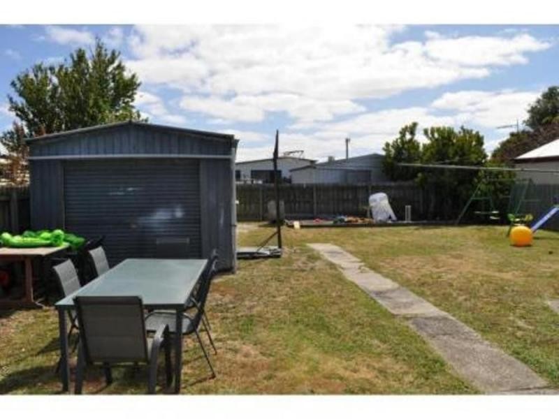 32 Henry Street, Koo Wee Rup VIC 3981