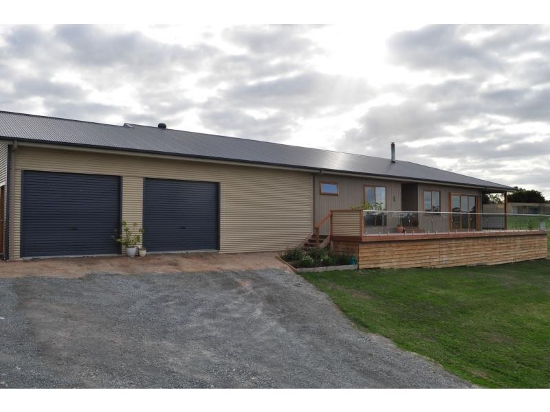 49 Eagle Rise, Nyora VIC 3987