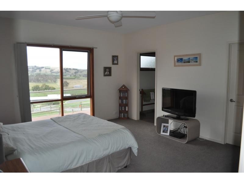 49 Eagle Rise, Nyora VIC 3987
