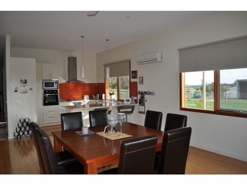 49 Eagle Rise, Nyora VIC 3987