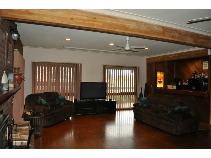 130 Longwarry Drouin Road, Longwarry VIC 3816