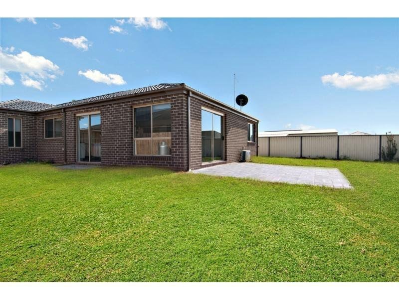 22a Walmac Close, Tooradin VIC 3980