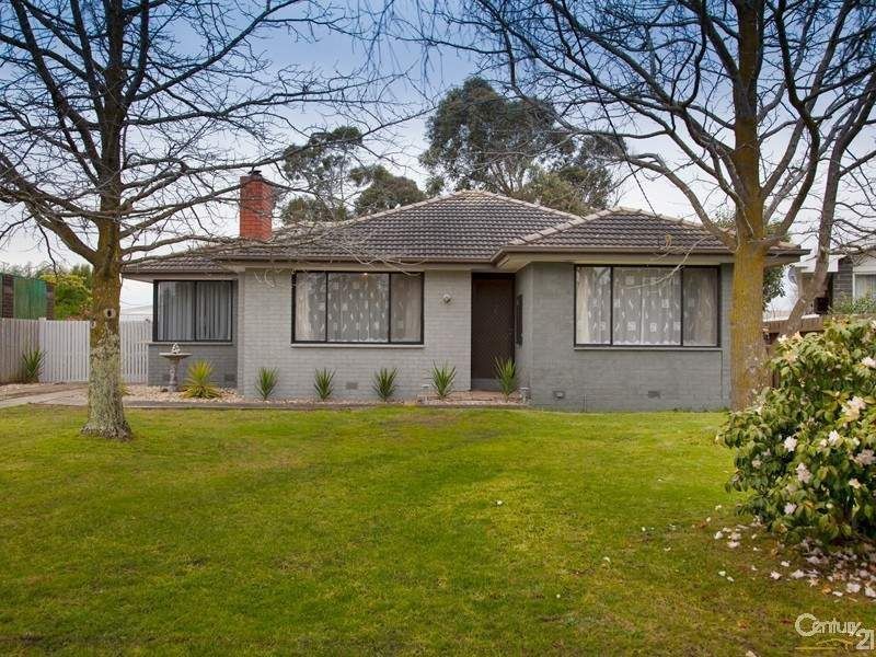 8 Mickle Street, Koo Wee Rup VIC 3981