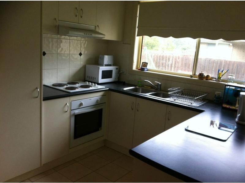 2-8a Henry Street, Koo Wee Rup VIC 3981