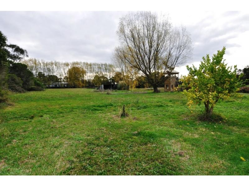 47 Hatchs Road, Nyora VIC 3987