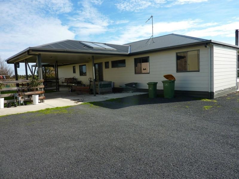 210 Kooweerup Longwarry Road, Koo Wee Rup VIC 3981