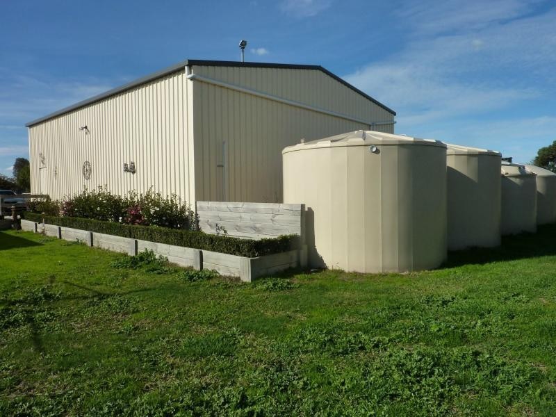 210 Kooweerup Longwarry Road, Koo Wee Rup VIC 3981