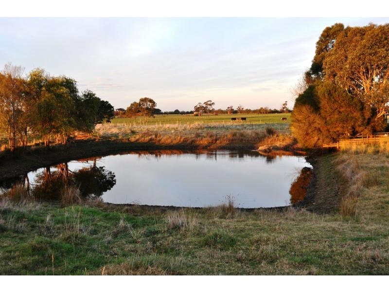 145 Daleys Road, Koo Wee Rup VIC 3981