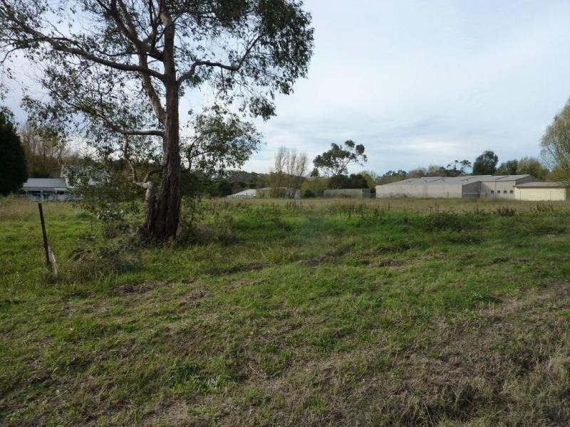 38, 40 & 42 Watts Road, Nyora VIC 3987