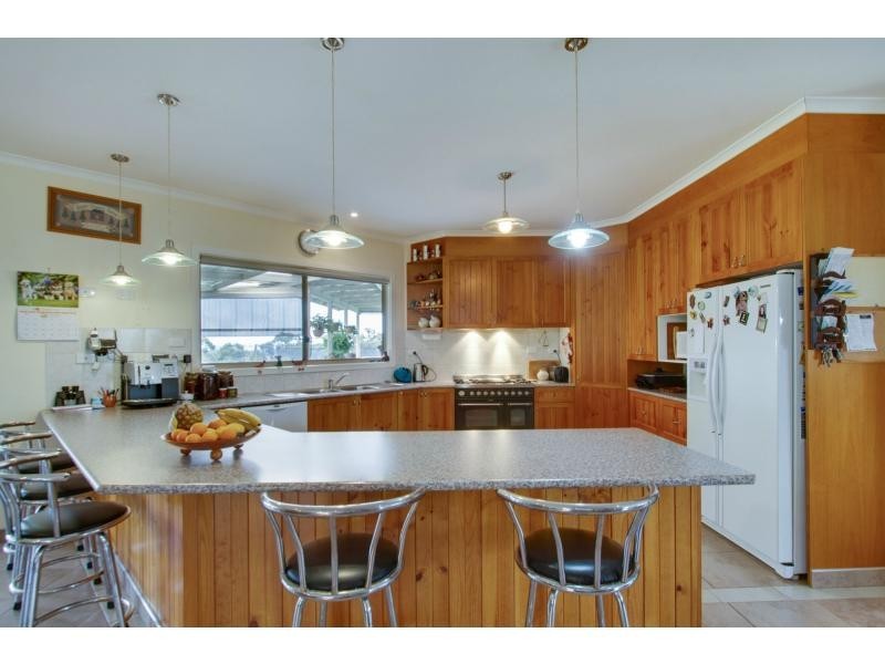 45 Henrys Road, Nyora VIC 3987