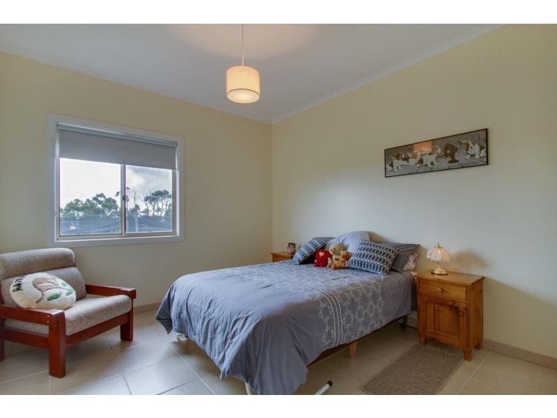 45 Henrys Road, Nyora VIC 3987