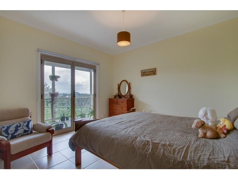 45 Henrys Road, Nyora VIC 3987