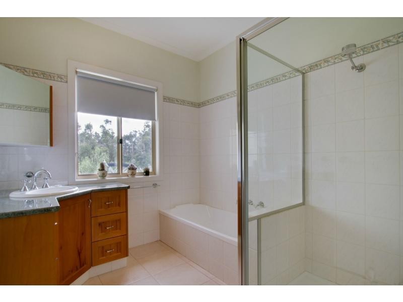 45 Henrys Road, Nyora VIC 3987