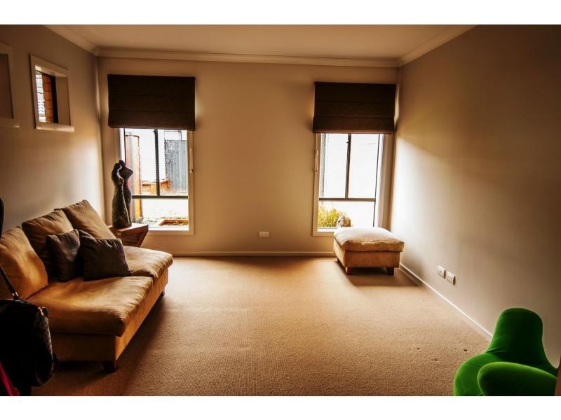 42 Bailey Boulevard, Koo Wee Rup VIC 3981