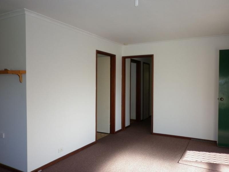 15 Edgar Road, San Remo VIC 3925