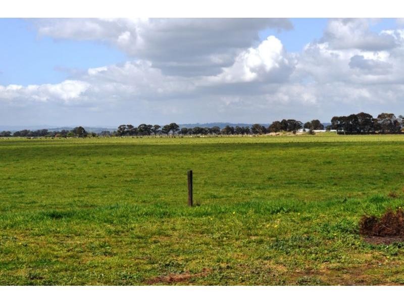 350 Bennetts Road, Cora Lynn VIC 3814