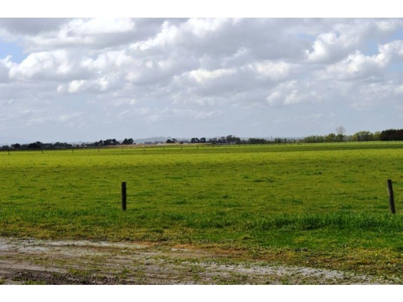 350 Bennetts Road, Cora Lynn VIC 3814