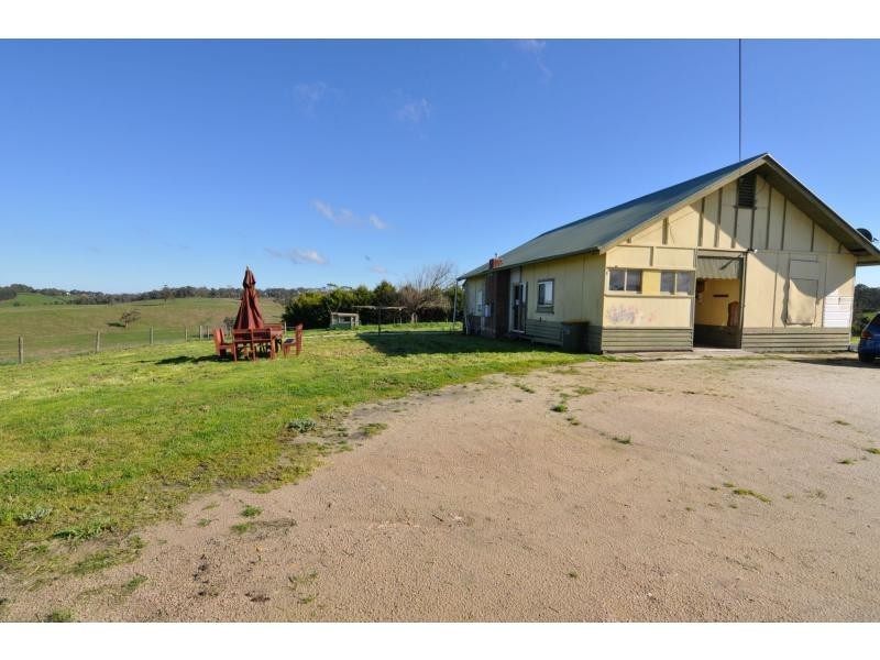 150 Berrys Road, Nyora VIC 3987