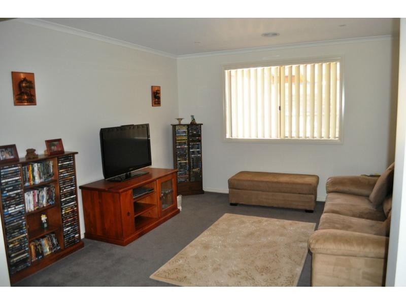 7 Thom Road, Lang Lang VIC 3984