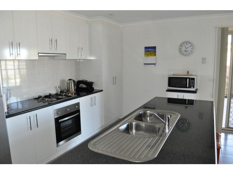 7 Thom Road, Lang Lang VIC 3984