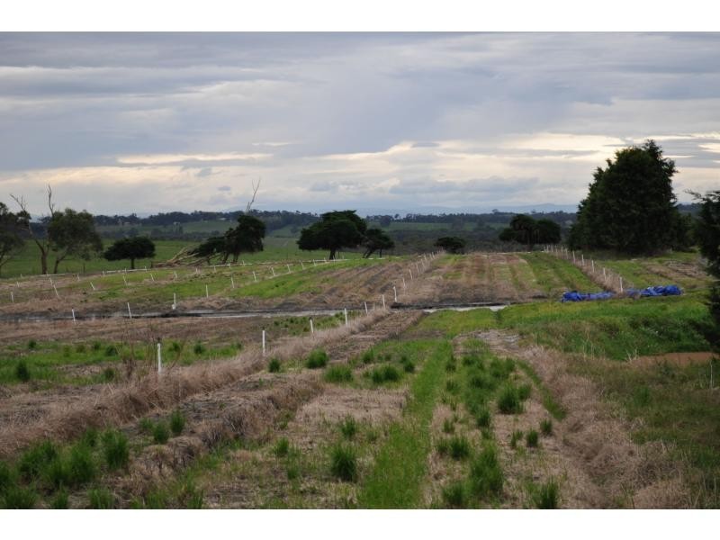 320 Nyora St.Heliers Road, Woodleigh VIC 3945