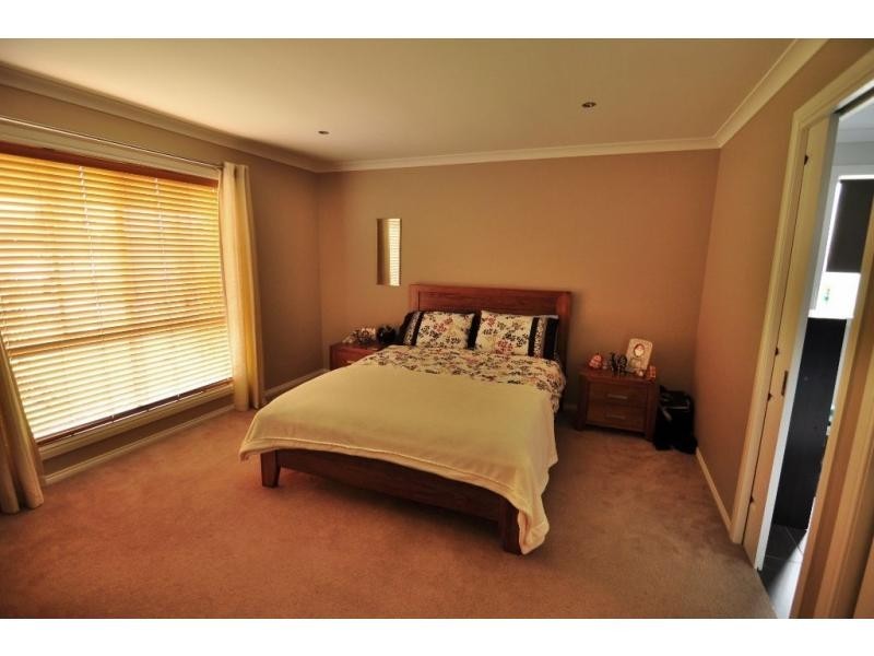 41 Bailey Boulevard, Koo Wee Rup VIC 3981