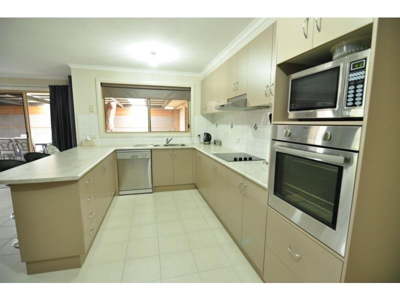 58 Bailey Boulevard, Koo Wee Rup VIC 3981