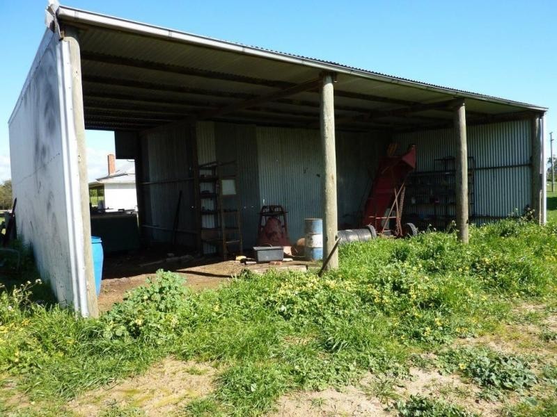 No. 5 Humphries Road, Catani VIC 3981