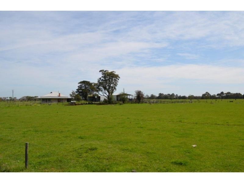No. 5 Humphries Road, Catani VIC 3981