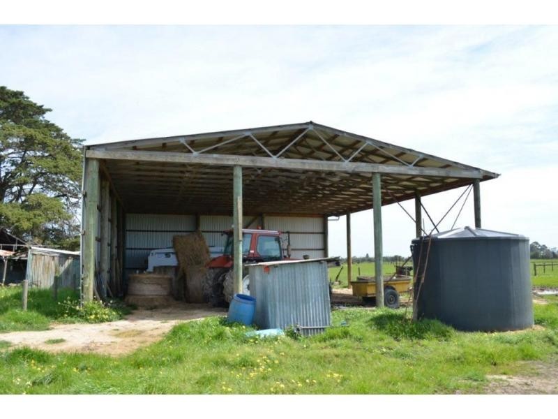 No. 5 Humphries Road, Catani VIC 3981