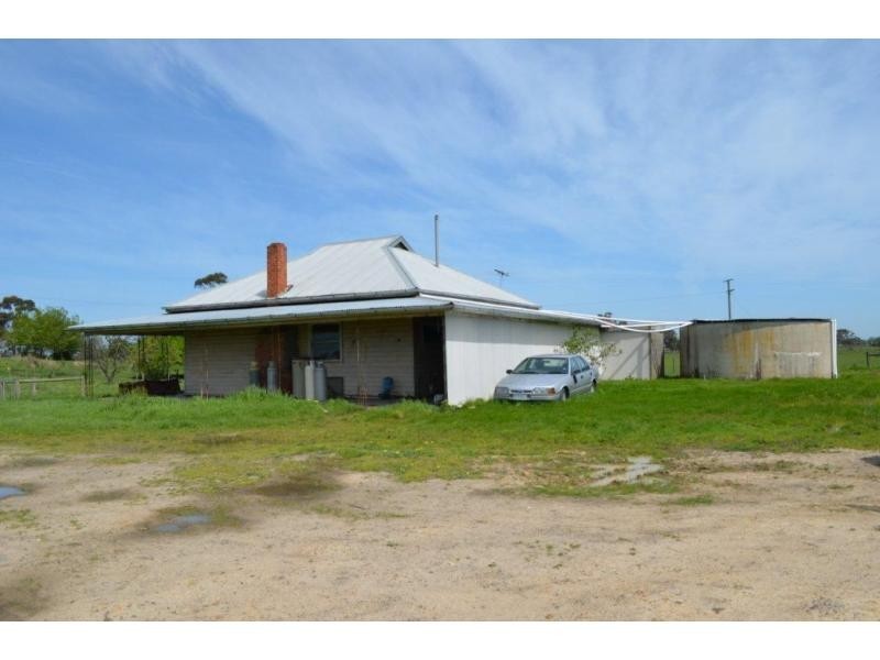 No. 5 Humphries Road, Catani VIC 3981