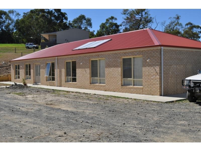 8 Mia Crescent, Nyora VIC 3987