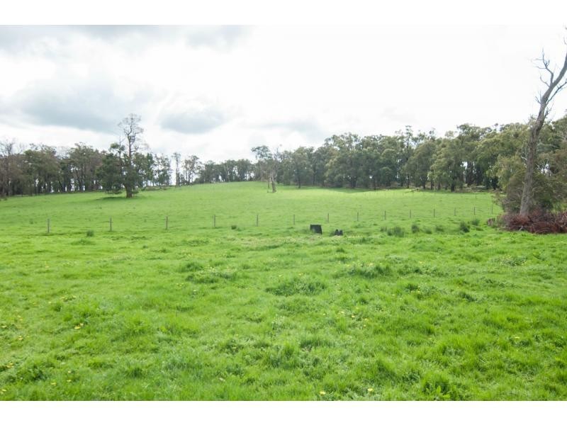 110 Phillips Road, Heath Hill VIC 3981