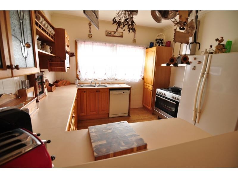 224 Rossiter Road, Koo Wee Rup VIC 3981