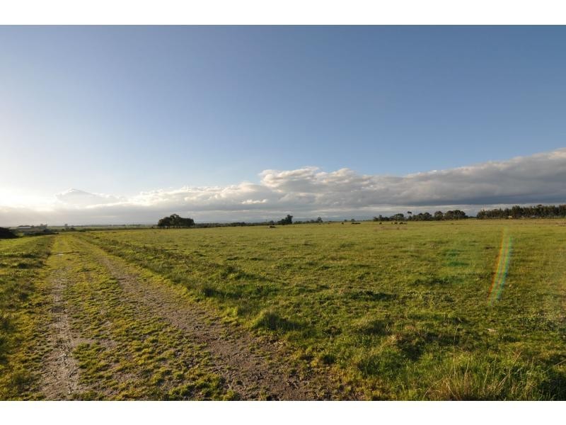345 Westernport Road, Lang Lang VIC 3984