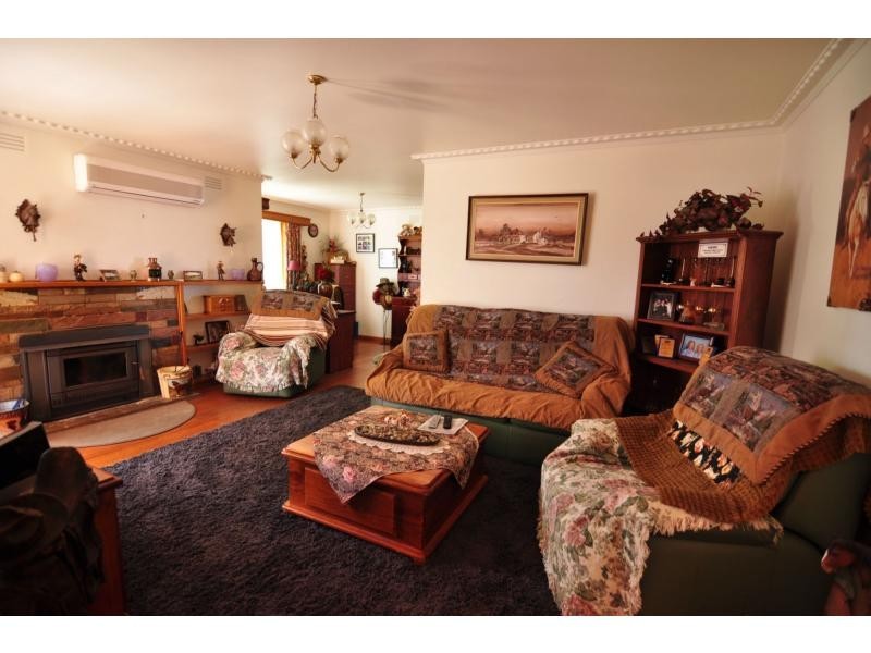 204 McDonalds Track, Lang Lang VIC 3984